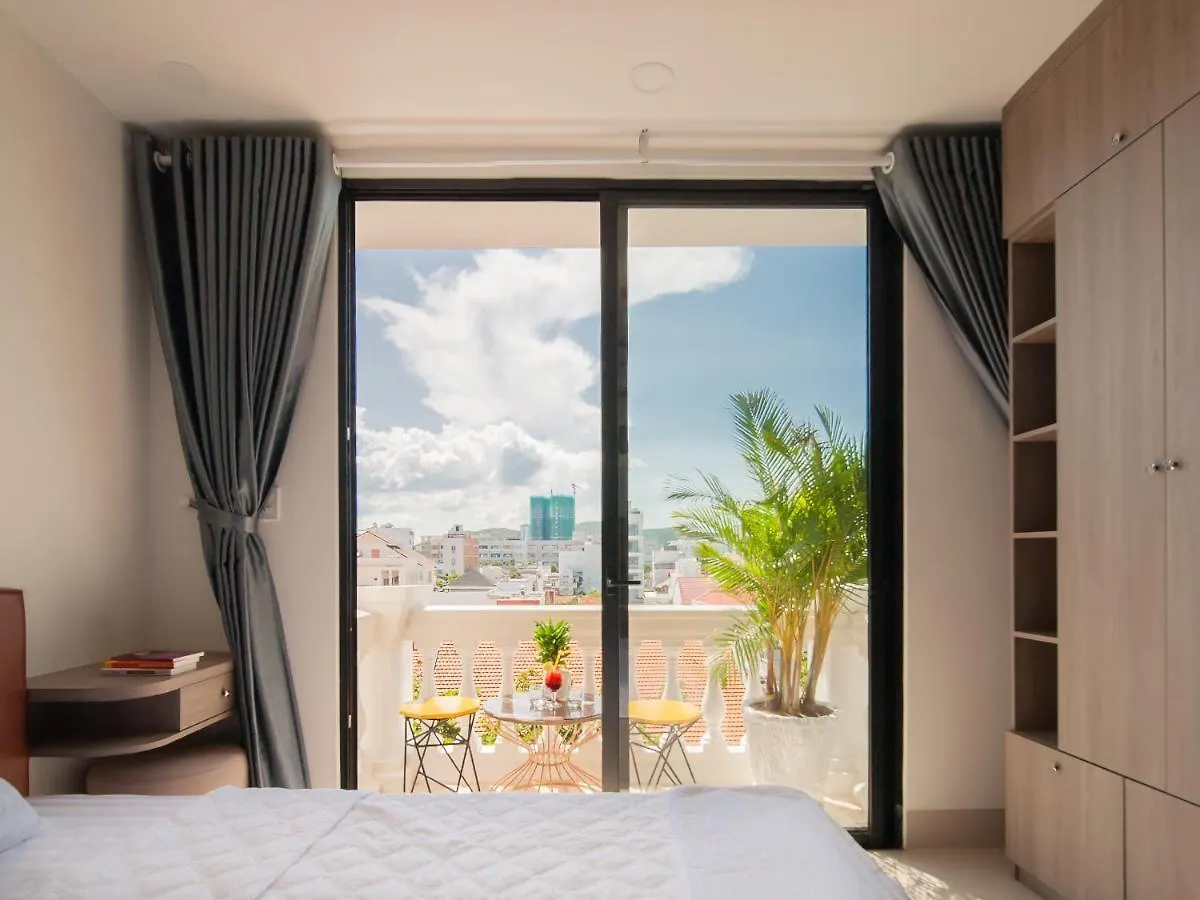 Uy Duong Hotel & Apartment - Nha Trang 0*,  Vietnam